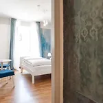 Stop&sleep Affittacamere 3*